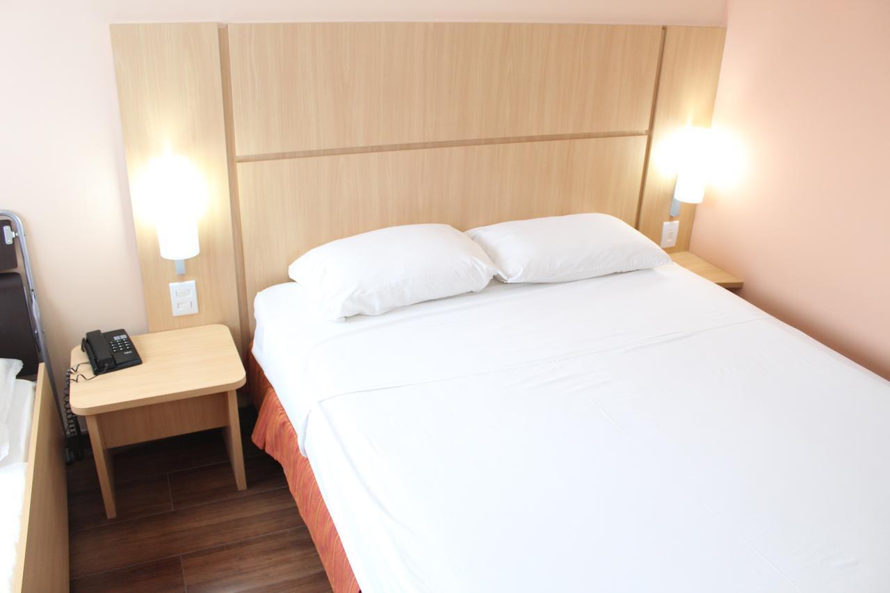 Ibis Feira De Santana 호텔 외부 사진